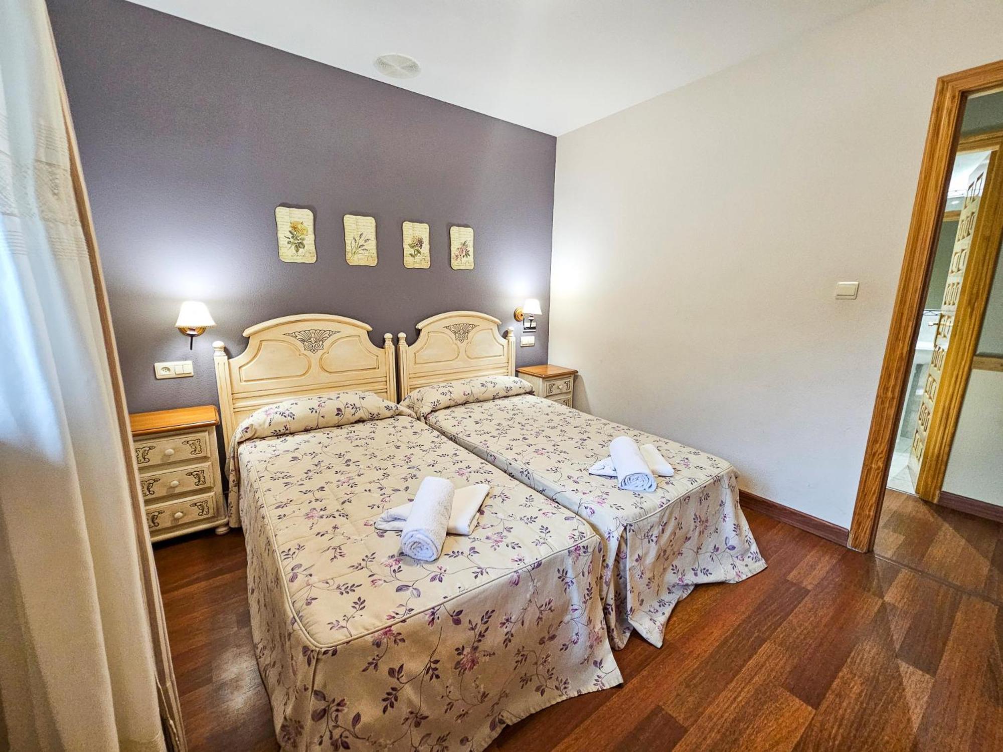 Apartamentos Gavin Biescas 3000 Esterno foto